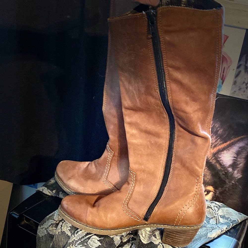 Rieker, extremely soft soft, brown leather western, riding, Stampede boots